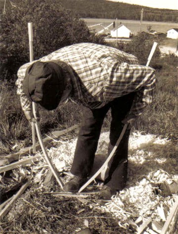  snowshoe frame into shape manouane how to make birchbark canoes ehow